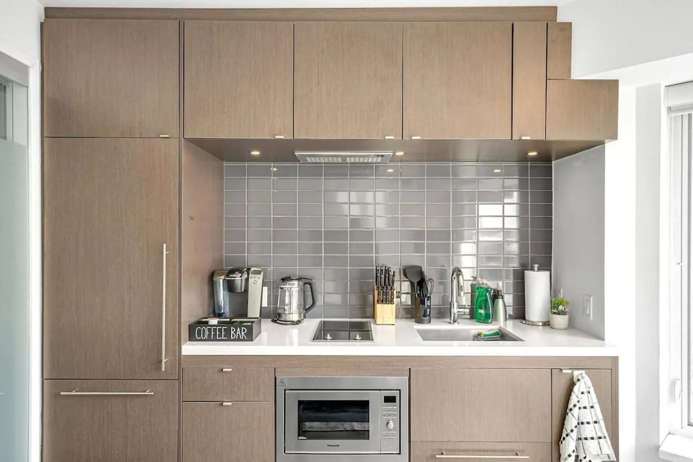 Luxe Yorkville Unit Near Restaurants Fashion Ttc Toronto Casa de Férias